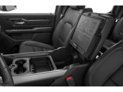 2022 RAM 1500 Big Horn Crew Cab 4x4 5'7" Box