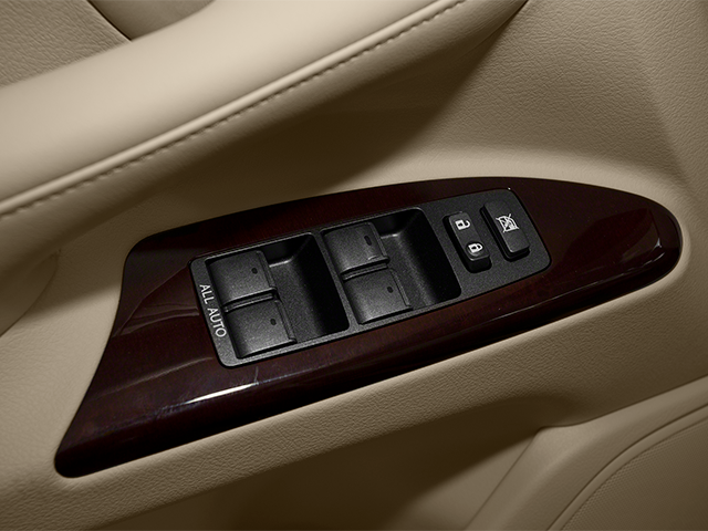2013 Lexus LX 570 N