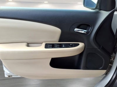 2011 Chrysler 200 Limited