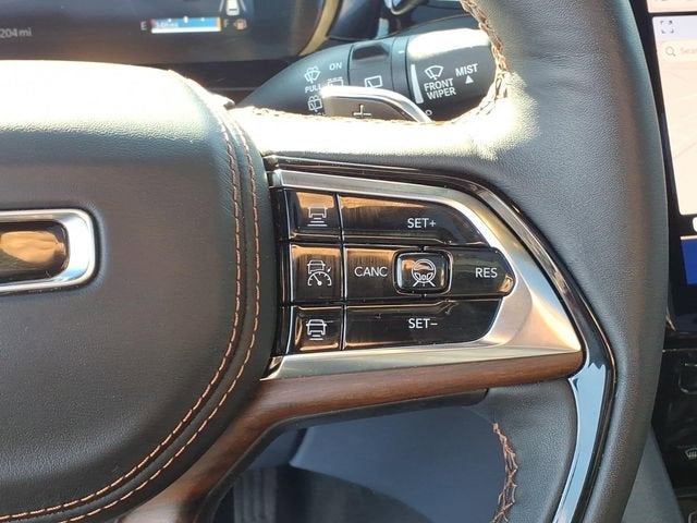 2025 Jeep Grand Cherokee Summit