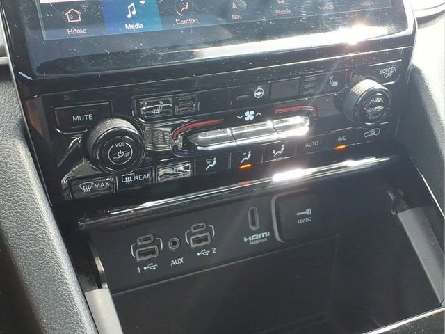 2022 Jeep Grand Cherokee 4xe Y