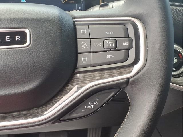 2022 Jeep Wagoneer Series II 4x2
