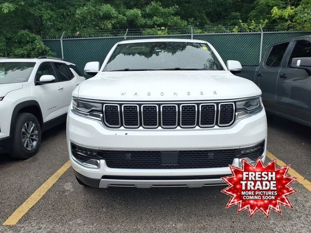 2022 Jeep Wagoneer Series II 4x2
