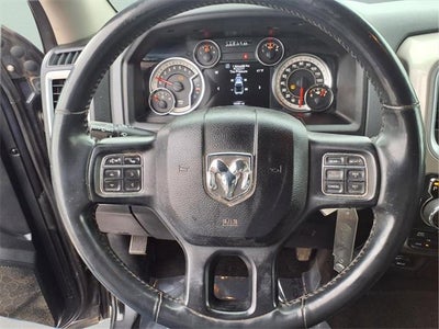 2017 RAM 1500 Big Horn Crew Cab 4x4 5'7" Box