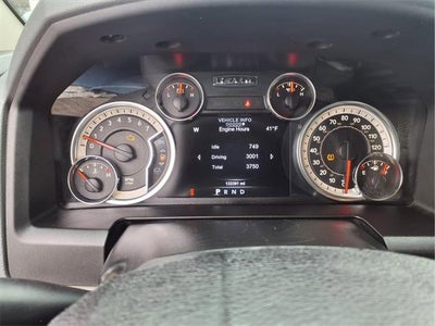 2017 RAM 1500 Big Horn Crew Cab 4x4 5'7" Box