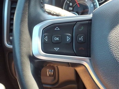2023 RAM 1500 Big Horn Crew Cab 4x4 5'7" Box