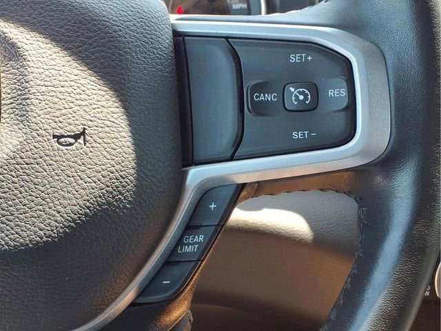 2023 RAM 1500 Big Horn Crew Cab 4x4 5'7" Box