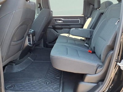 2023 RAM 1500 Big Horn Crew Cab 4x4 5'7" Box