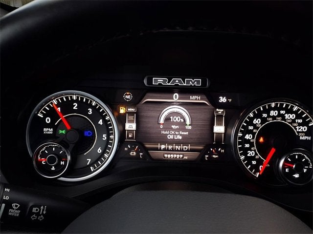 2022 RAM 1500 Big Horn Crew Cab 4x4 5'7" Box