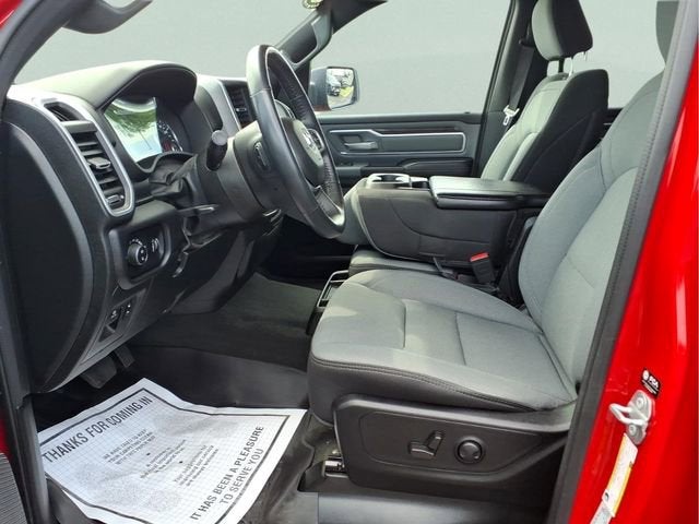 2022 RAM 1500 Big Horn Crew Cab 4x4 5'7" Box