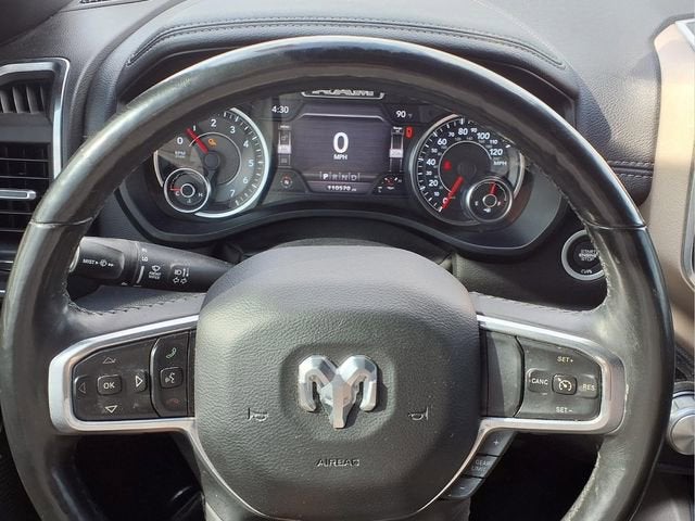 2019 RAM 1500 Laramie Crew Cab 4x4 5'7" Box