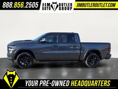 2020 RAM 1500 Laramie Crew Cab 4x4 5'7" Box