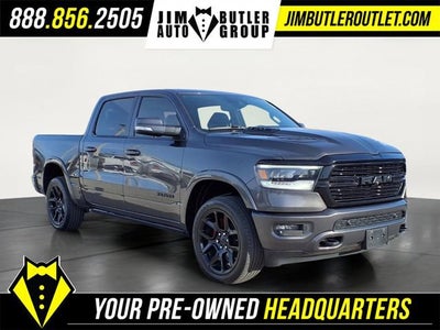 2020 RAM 1500 Laramie Crew Cab 4x4 5'7" Box