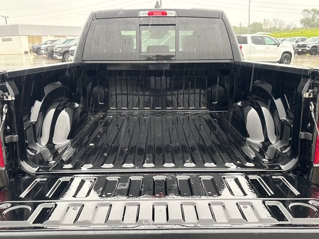 2023 RAM 1500 Laramie Crew Cab 4x4 5'7" Box