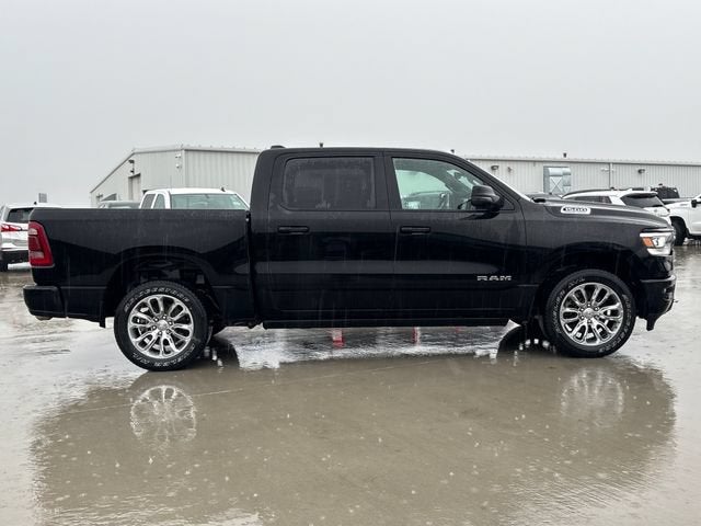 2023 RAM 1500 Laramie Crew Cab 4x4 5'7" Box