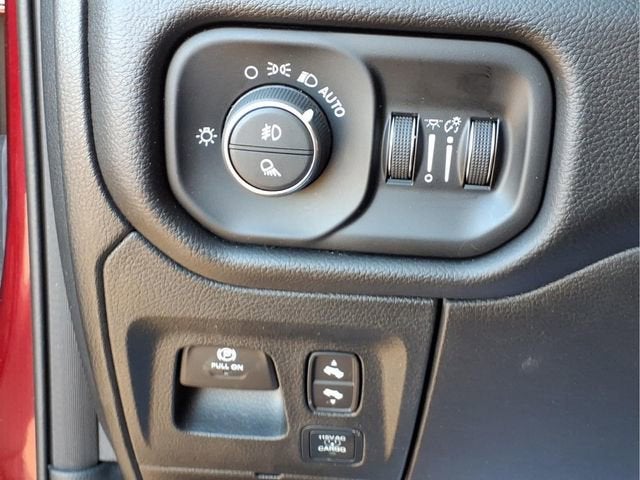 2025 RAM 1500 Rebel Crew Cab 4x4 5'7" Box