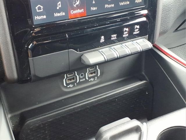 2022 RAM 1500 Rebel Crew Cab 4x4 5'7" Box