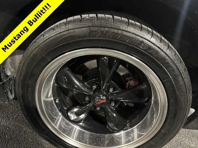 2001 Ford Mustang GT Deluxe