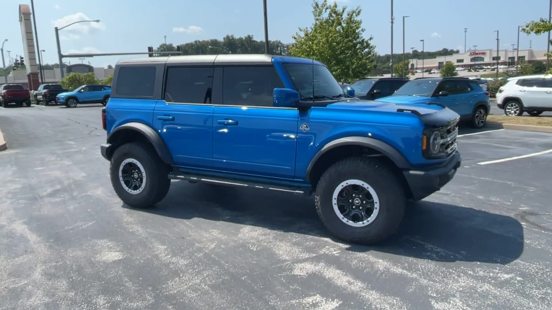2023 Ford Bronco Outer Banks