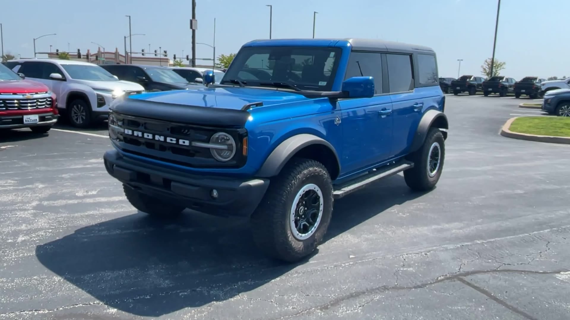 2023 Ford Bronco Outer Banks