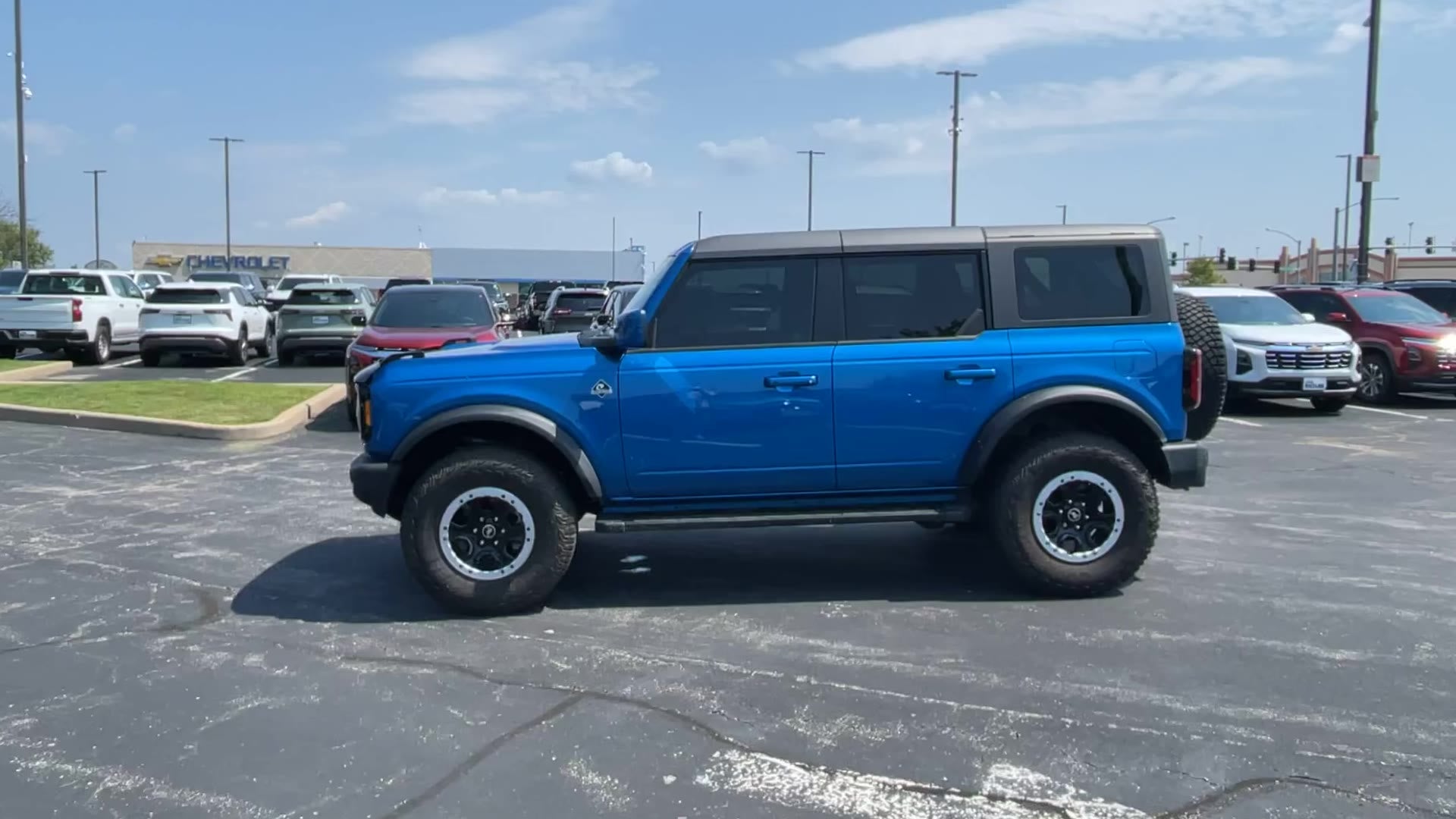 2023 Ford Bronco Outer Banks
