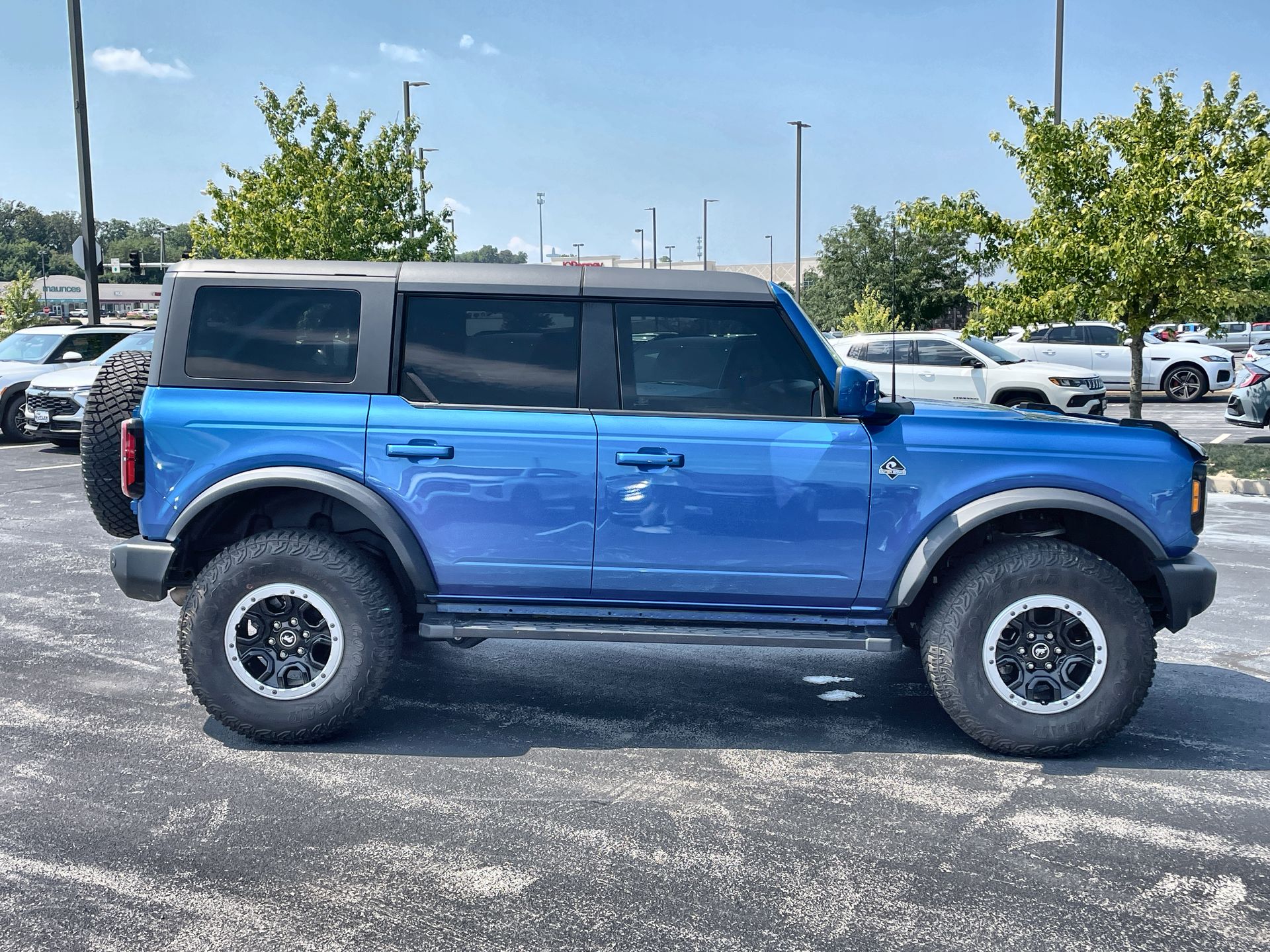 2023 Ford Bronco Outer Banks
