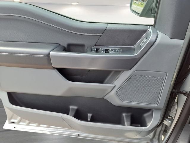 2025 Ford F150 XLT Y