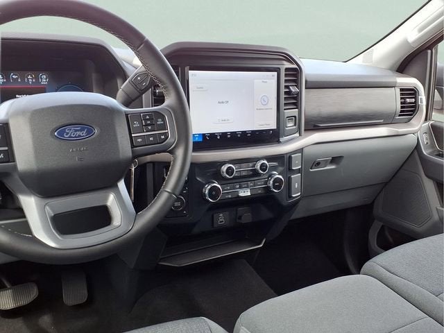 2025 Ford F150 XLT Y