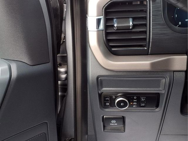 2024 Ford F150 XLT Y