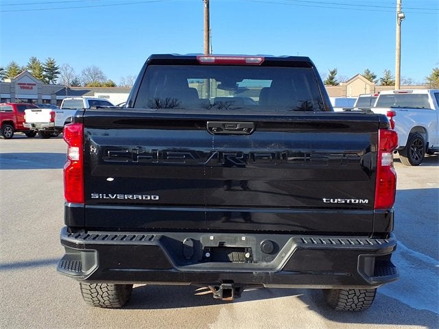 2022 Chevrolet Silverado 1500 Custom