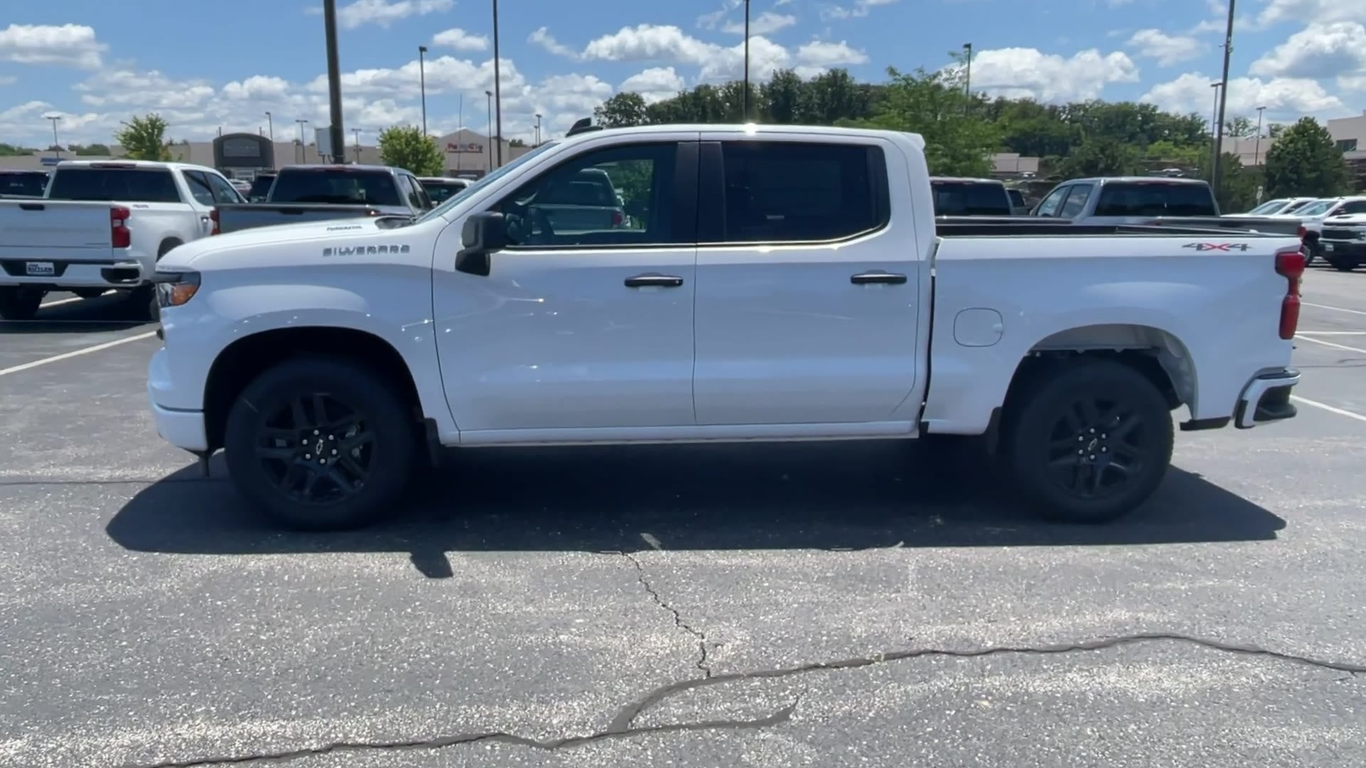 2025 Chevrolet Silverado 1500 Custom