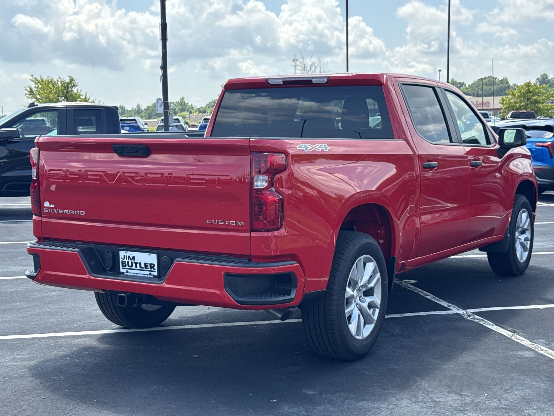 2025 Chevrolet Silverado 1500 Custom