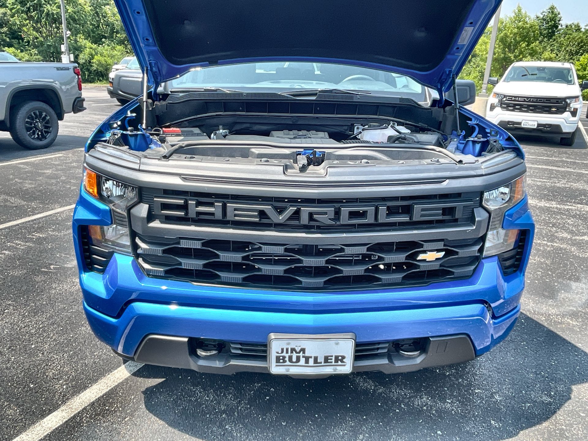 2025 Chevrolet Silverado 1500 Custom