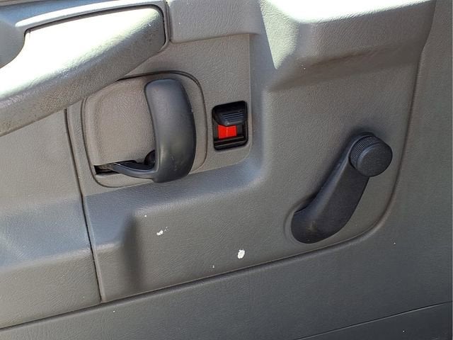 2011 Chevrolet Express Cargo 1500 Work Van