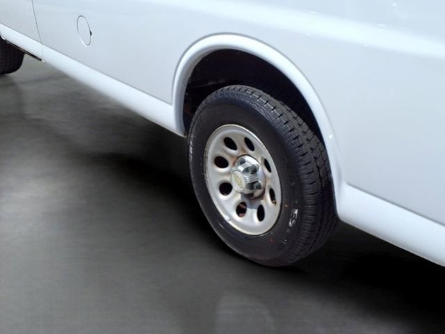 2011 Chevrolet Express Cargo 1500 Work Van