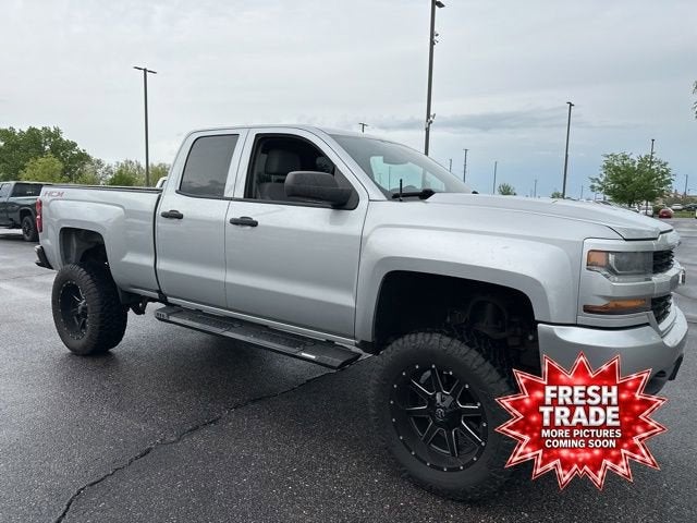 2016 Chevrolet Silverado 1500 Custom