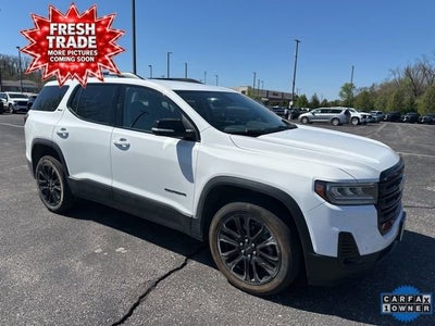 2022 GMC Acadia SLT