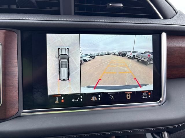 2023 GMC Yukon XL Denali Ultimate