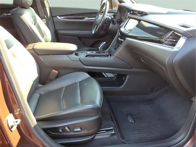 2022 Cadillac XT6 Premium Luxury