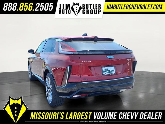 2025 Cadillac LYRIQ Luxury 3
