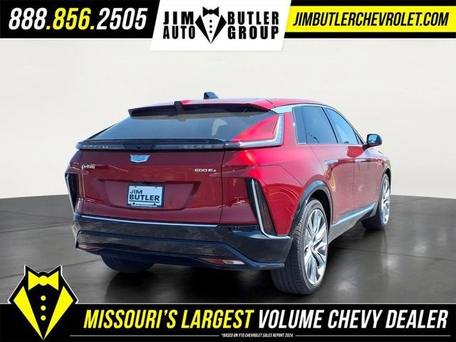 2025 Cadillac LYRIQ Luxury 3