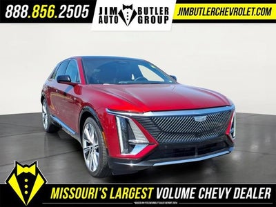 2025 Cadillac LYRIQ Luxury 3