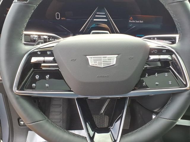 2025 Cadillac LYRIQ Luxury 3