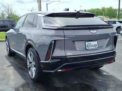2025 Cadillac LYRIQ Luxury 3