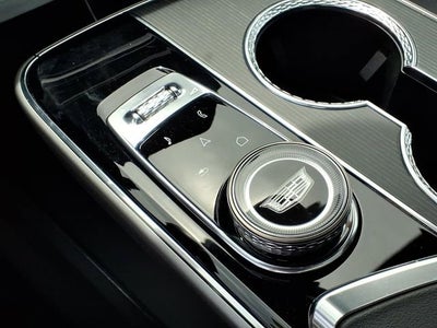 2025 Cadillac LYRIQ Luxury 3