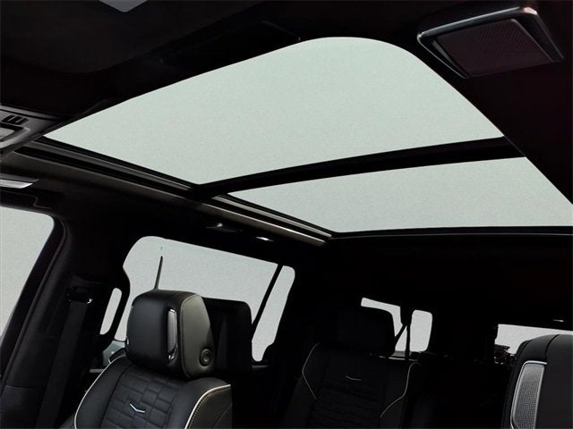 2023 Cadillac Escalade ESV Premium Luxury Platinum