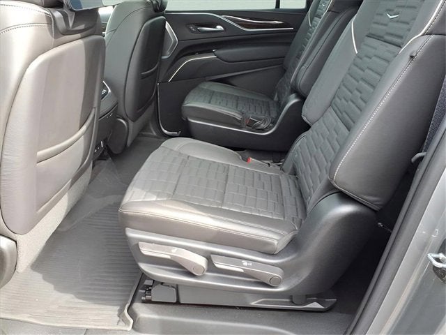 2023 Cadillac Escalade ESV Premium Luxury Platinum