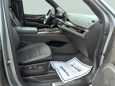 2023 Cadillac Escalade ESV Premium Luxury Platinum