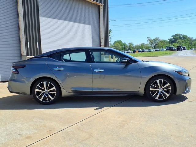 2022 Nissan Maxima SV