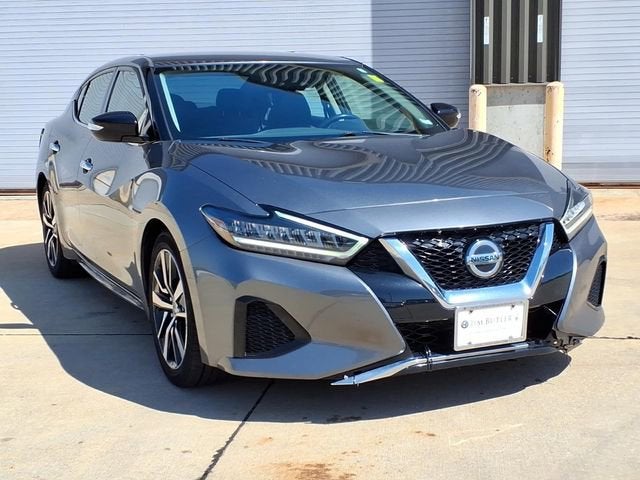 2022 Nissan Maxima SV